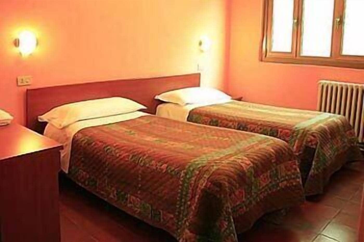 Hotel Mercurio Milano Ngoại thất bức ảnh