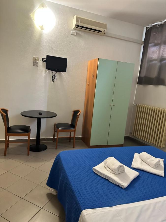 Hotel Mercurio Milano Ngoại thất bức ảnh
