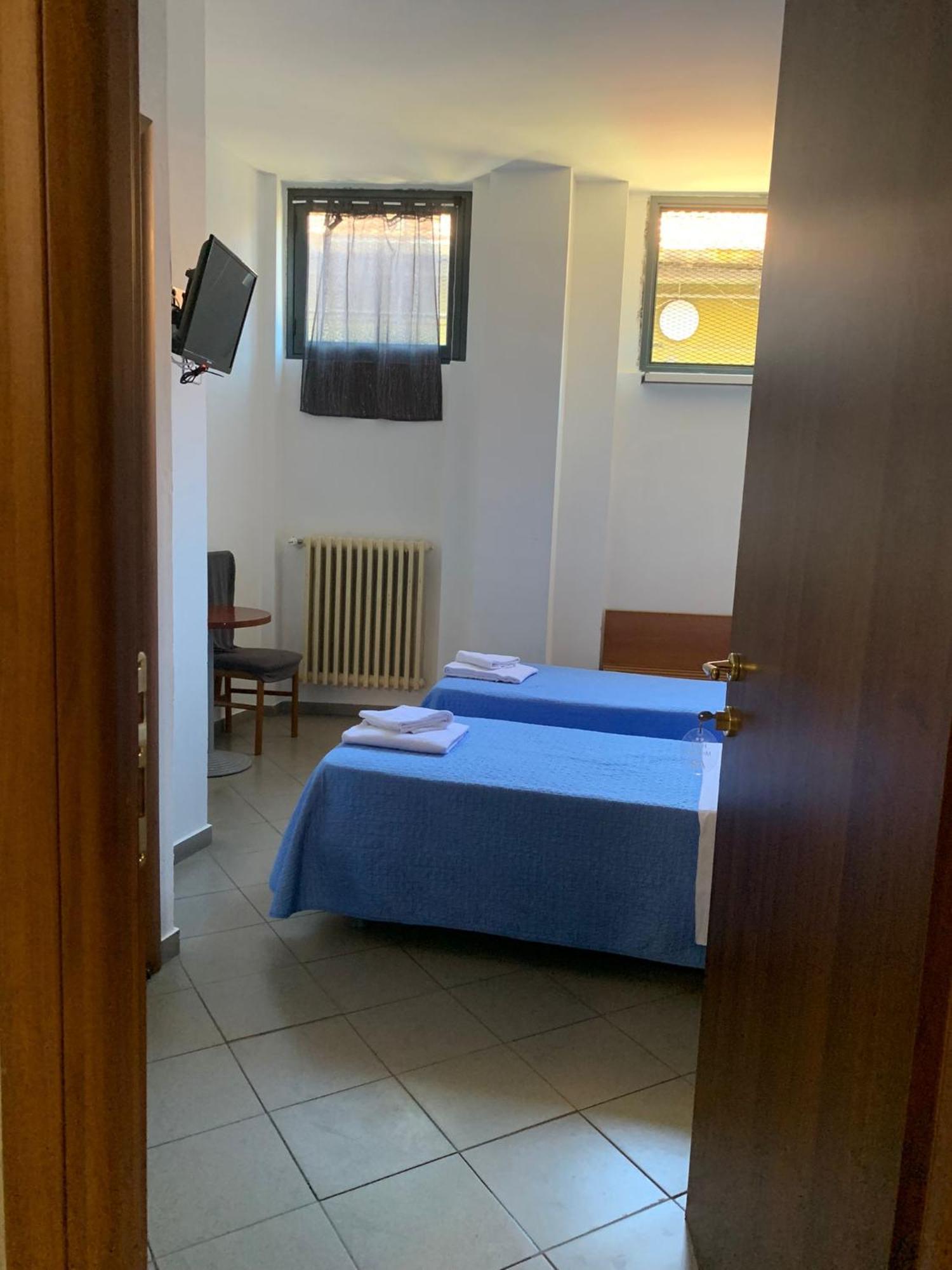 Hotel Mercurio Milano Ngoại thất bức ảnh